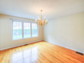 20 Woodridge Rd, Millbury MA 01527