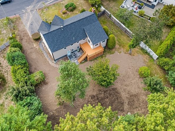 115 Joanne Rd, Stoughton MA 02072