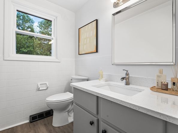 115 Joanne Rd, Stoughton MA 02072