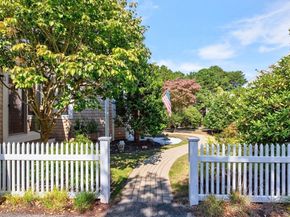 6 Wayside Path 6, Plymouth MA 02360
