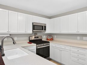 6 Wayside Path 6, Plymouth MA 02360