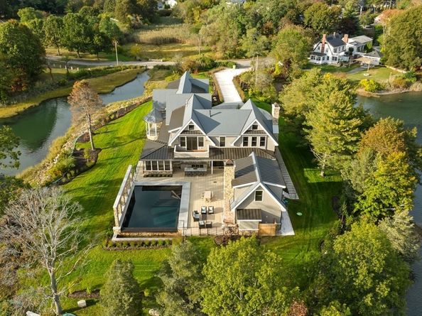 140 Livingstone Ave, Beverly MA 01915
