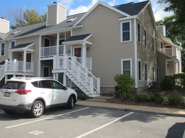 134 Tyson Commons Ln 134, Braintree MA 02184