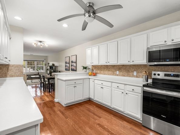 974 Main St 30, Wakefield MA 01880