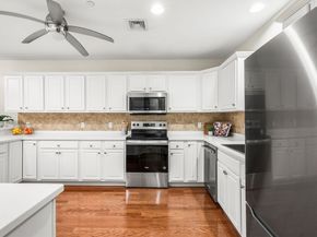 974 Main St 30, Wakefield MA 01880