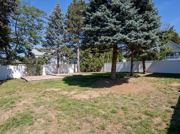 2 Ethel Ave 2, Peabody MA 01960