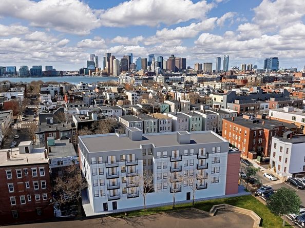 9 Mckay Pl 205, Boston MA 02128
