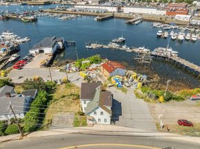 97 East Main St, Gloucester MA 01930