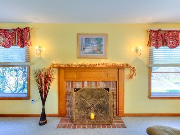 16 Mohave Road, Worcester MA 01606