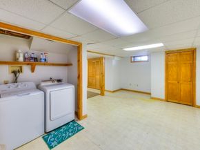 16 Mohave Road, Worcester MA 01606