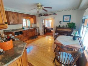 151 Plymouth St, Halifax MA 02338