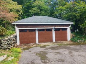 151 Plymouth St, Halifax MA 02338