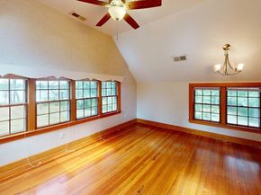 151 Plymouth St, Halifax MA 02338