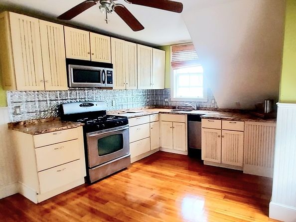 27-1/2 Fremont St 2, Plymouth MA 02360