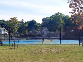 27-1/2 Fremont St 2, Plymouth MA 02360