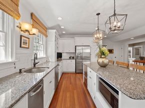 104 Standish St, Duxbury MA 02332