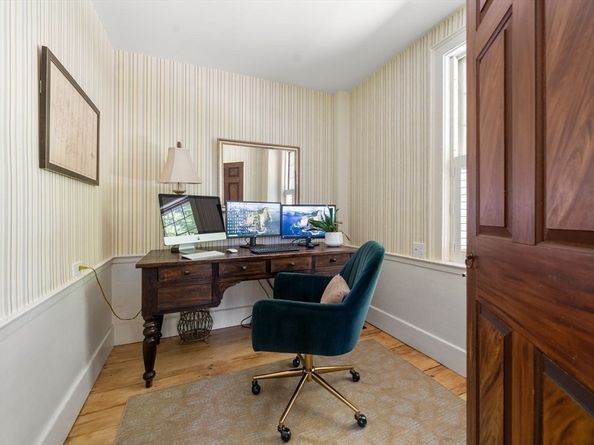 104 Standish St, Duxbury MA 02332