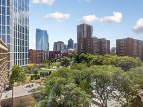 6 Whittier Pl 9H, Boston MA 02114