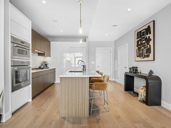 100 Shawmut Ave 704, Boston MA 02118