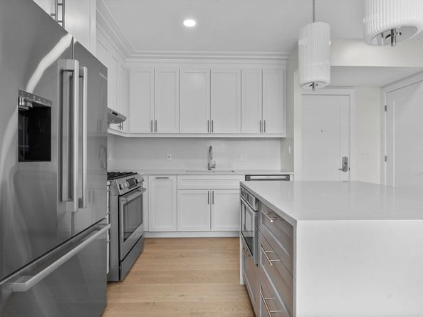 301 Border Street 606, Boston MA 02128
