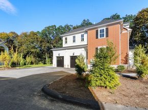 20 Oakland Street Front, Wellesley MA 02481