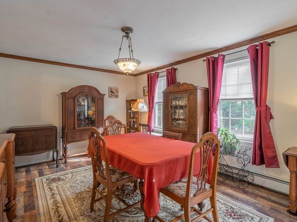 77 Ward St, North Brookfield MA 01535