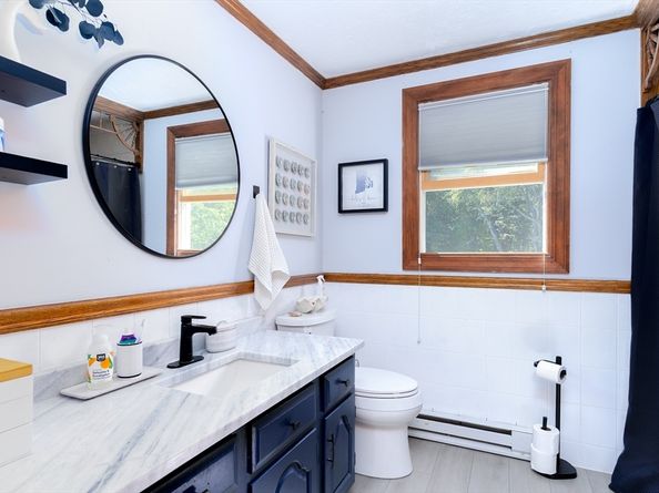 16 Jackie Dr, Millbury MA 01527