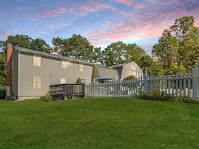 16 Jackie Dr, Millbury MA 01527