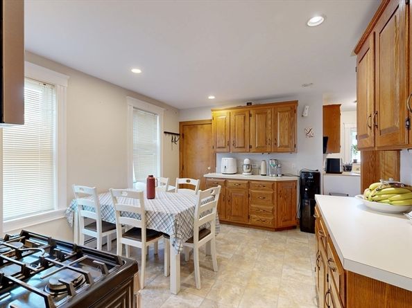 4 Northend St, Peabody MA 01960