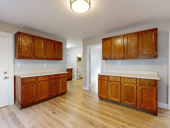 4 Northend St, Peabody MA 01960