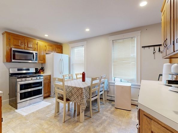 4 Northend St, Peabody MA 01960