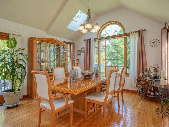 315 Central St, Hudson MA 01749