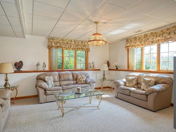 315 Central St, Hudson MA 01749