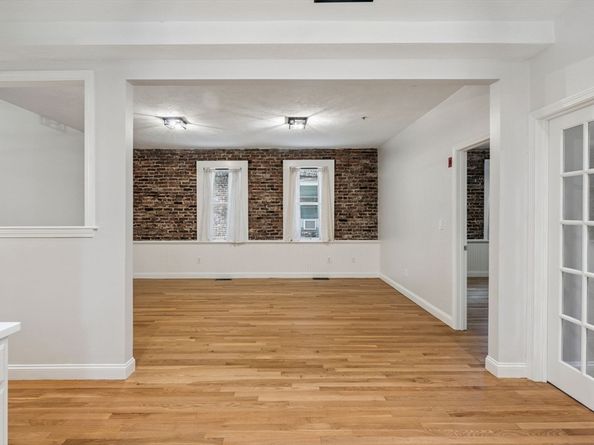 172 Cottage St 2, Boston MA 02128