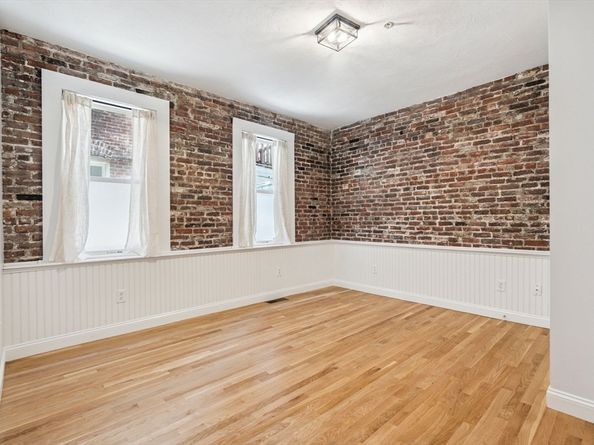 172 Cottage St 2, Boston MA 02128