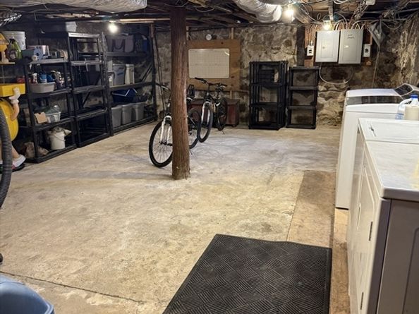 1042 Washington St, Abington MA 02351