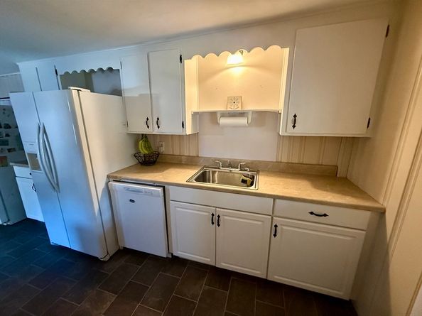 1042 Washington St, Abington MA 02351