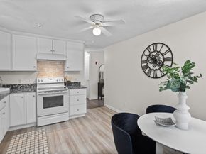 18 Carmen 18, Woburn MA 01801