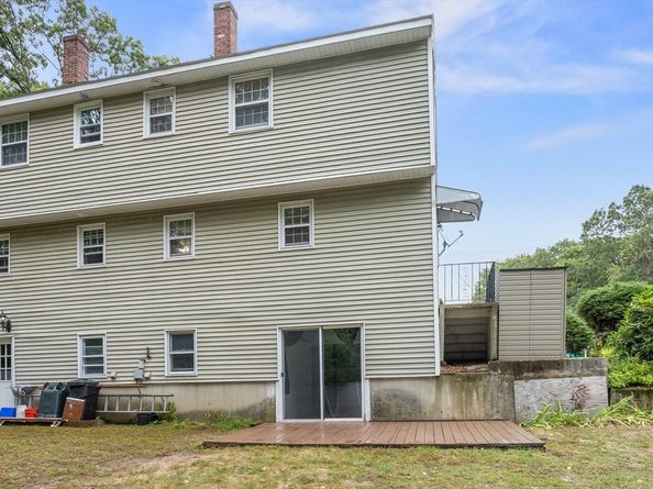 18 Carmen 18, Woburn MA 01801