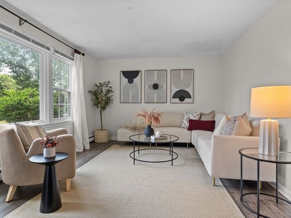 18 Carmen 18, Woburn MA 01801