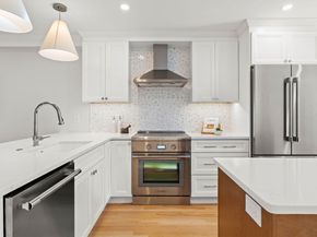 713-715 E 7th St 715, Boston MA 02127