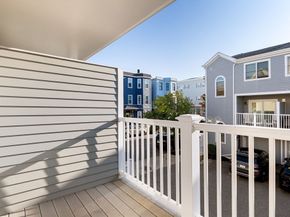713-715 E 7th St 715, Boston MA 02127
