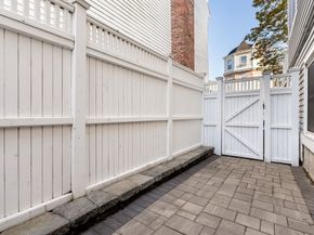 713-715 E 7th St 715, Boston MA 02127