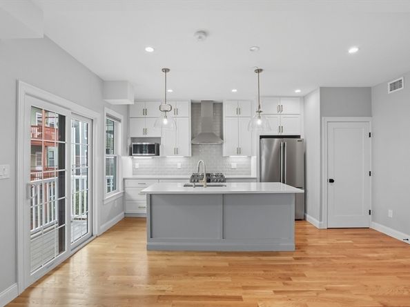 15 Morris St 2, Boston MA 02128