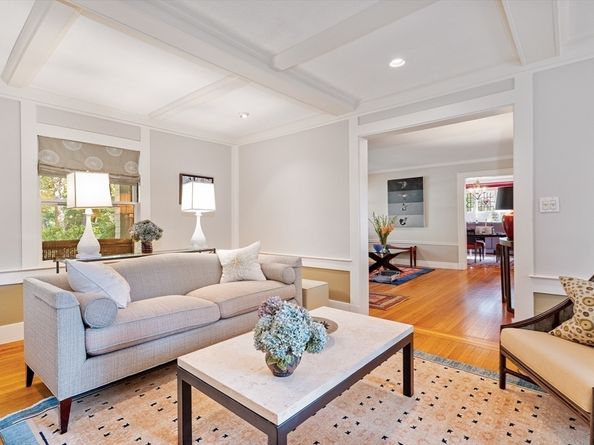 80 Pine Ridge Rd, Newton MA 02468