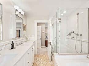 80 Pine Ridge Rd, Newton MA 02468