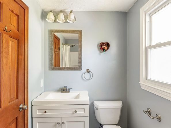 12 Loyola Cir., Boston MA 02132