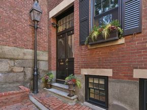 6 Strong Pl, Boston MA 02114