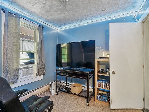 337-343 Parker Street, Gardner MA 01440
