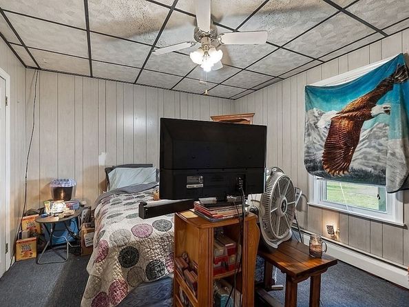 337-343 Parker Street, Gardner MA 01440